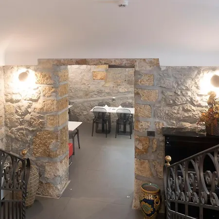 Hotel Tonic 3*