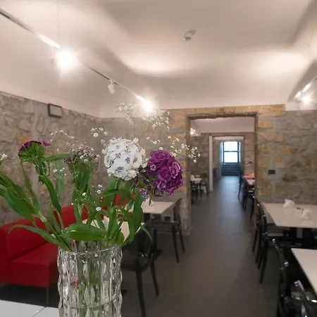 Tonic Hotel