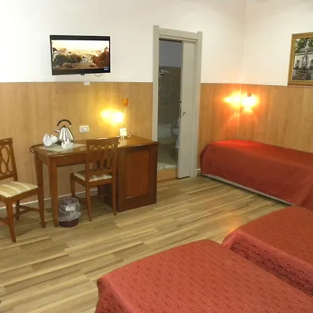 Tonic Hotel 3*