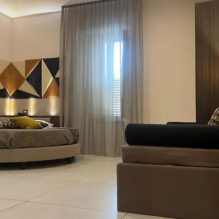Hotel Tonic